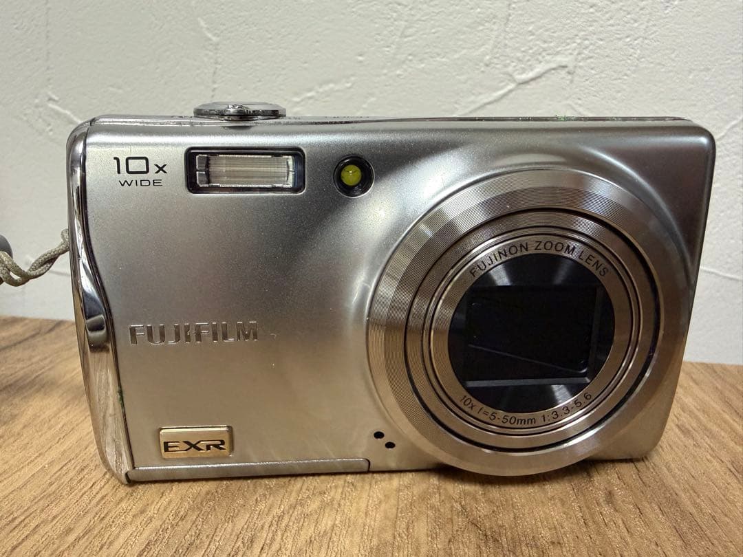 Compact Digital Cameras Fujifilm Finepix F70 Exr
