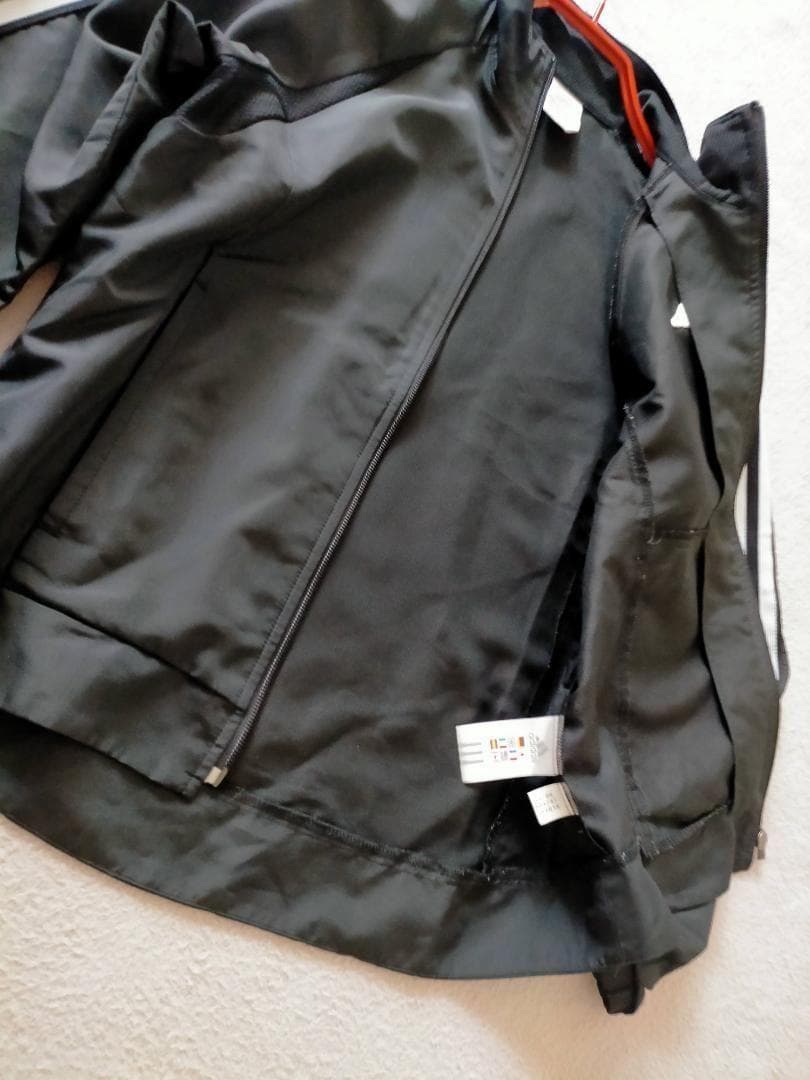Adidas Outerwear Windbreakers S