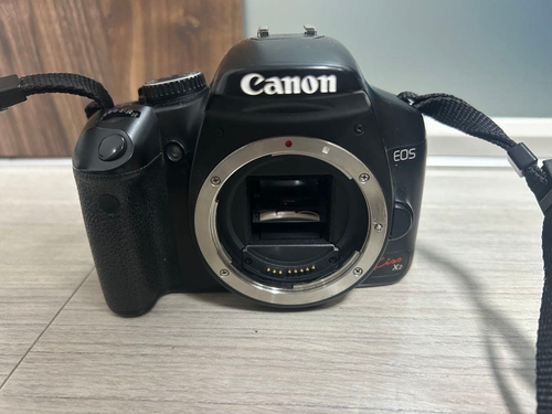 Canon Slr Camera (Film) Eos Kiss X2