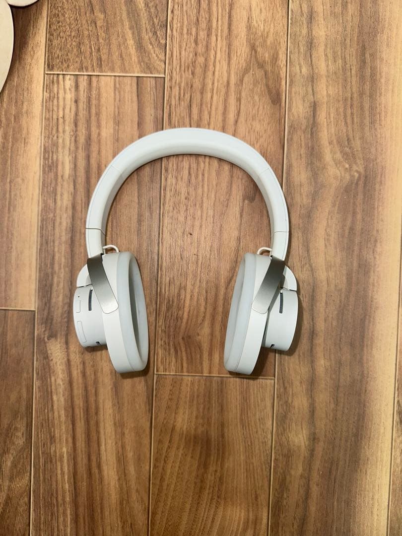Wireless Headphones Nwm One