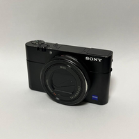 Sony Compact Digital Camera Rx100V (Dsc-Rx100M5A)