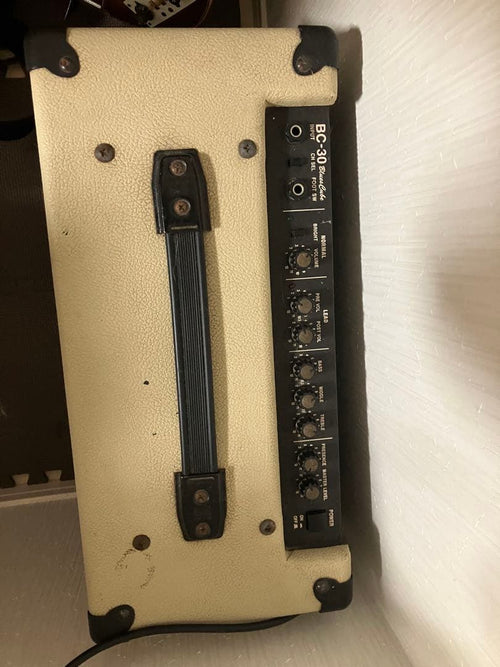 Roland Guitar Amplifier Bc-30