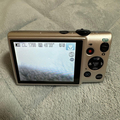 Canon Compact Digital Camera Ixy 100F