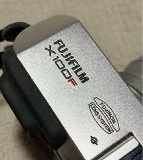 Fujifilm Mirrorless Interchangeable Lips X100