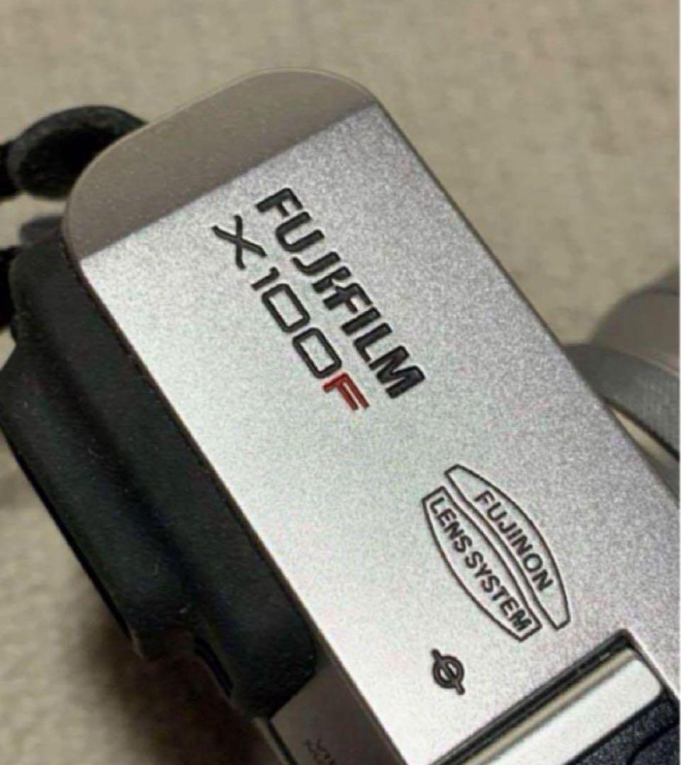 Fujifilm Mirrorless Interchangeable Lips X100