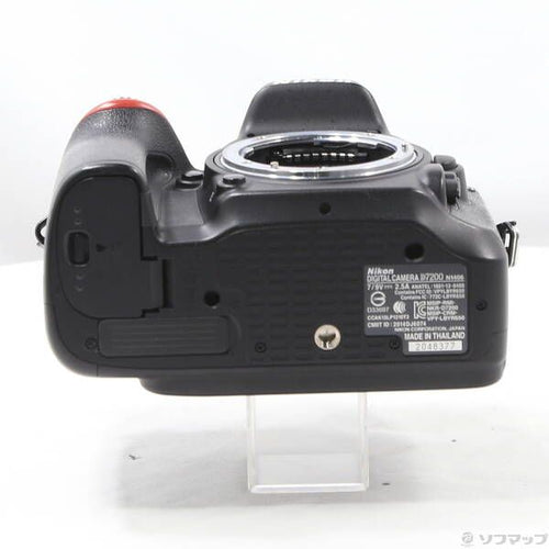 Nikon Digital Slr D7200 198