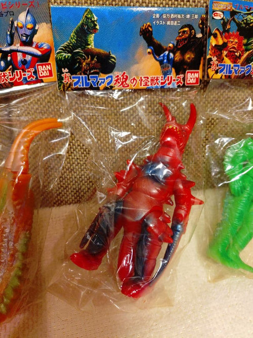 Bandai Kaiju 3