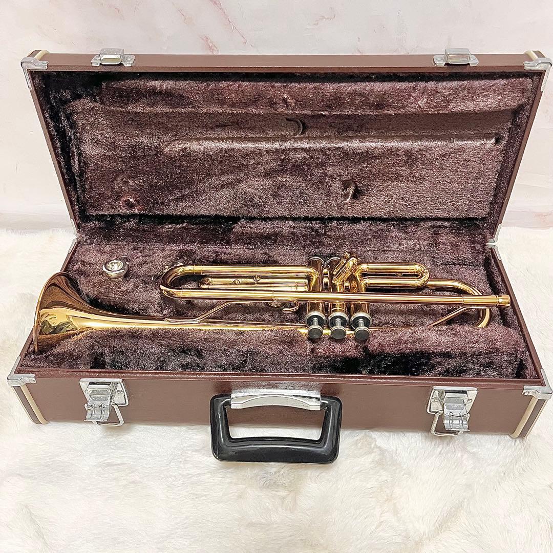 Yamaha Trumpets Ytr-1335 B
