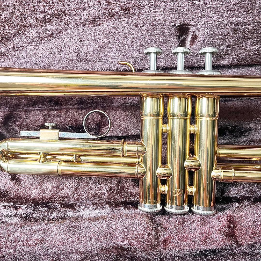 Yamaha Trumpets Ytr-1335 B