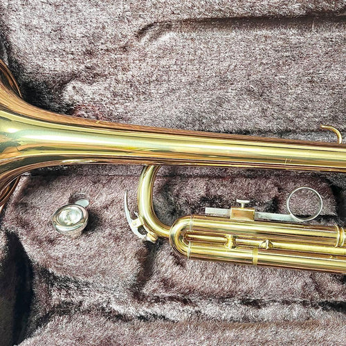 Yamaha Trumpets Ytr-1335 B