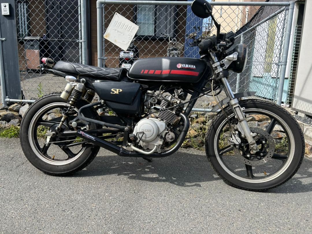 Yamaha Motorcycle Body Yb125Sp 1