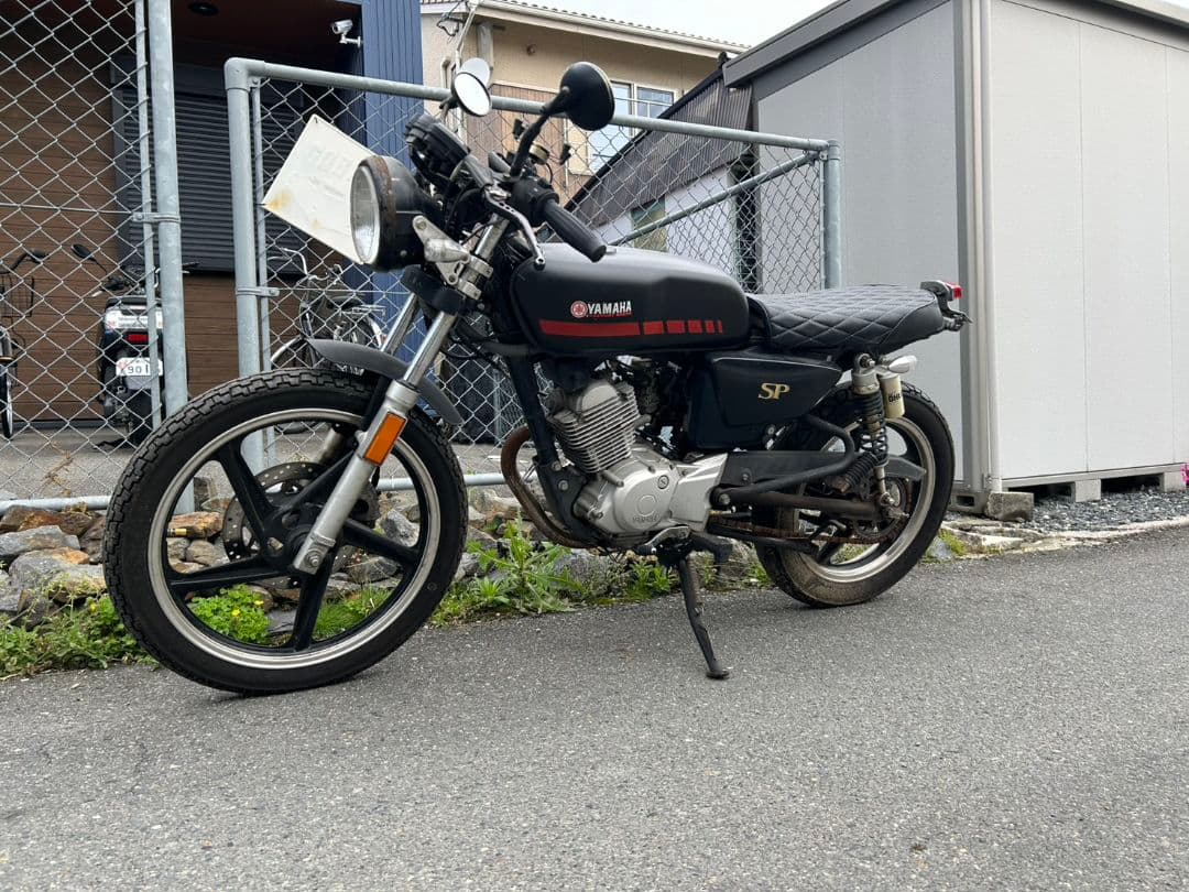 Yamaha Motorcycle Body Yb125Sp 1