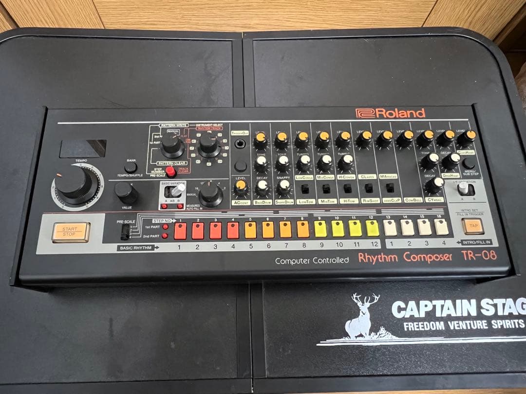 Roland Rhythm Machine Tr-08