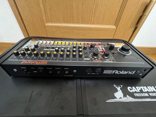 Roland Rhythm Machine Tr-08
