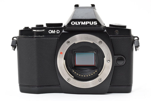 Olympus Mirrorless Interchangeable Lips :15,632 Om-D E-M5 4081
