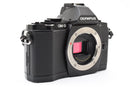Olympus Mirrorless Interchangeable Lips :15,632 Om-D E-M5 4081