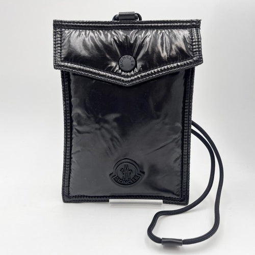 Moncler Shoulder Bag Pocket Phone Case I209B6B00001 M3497