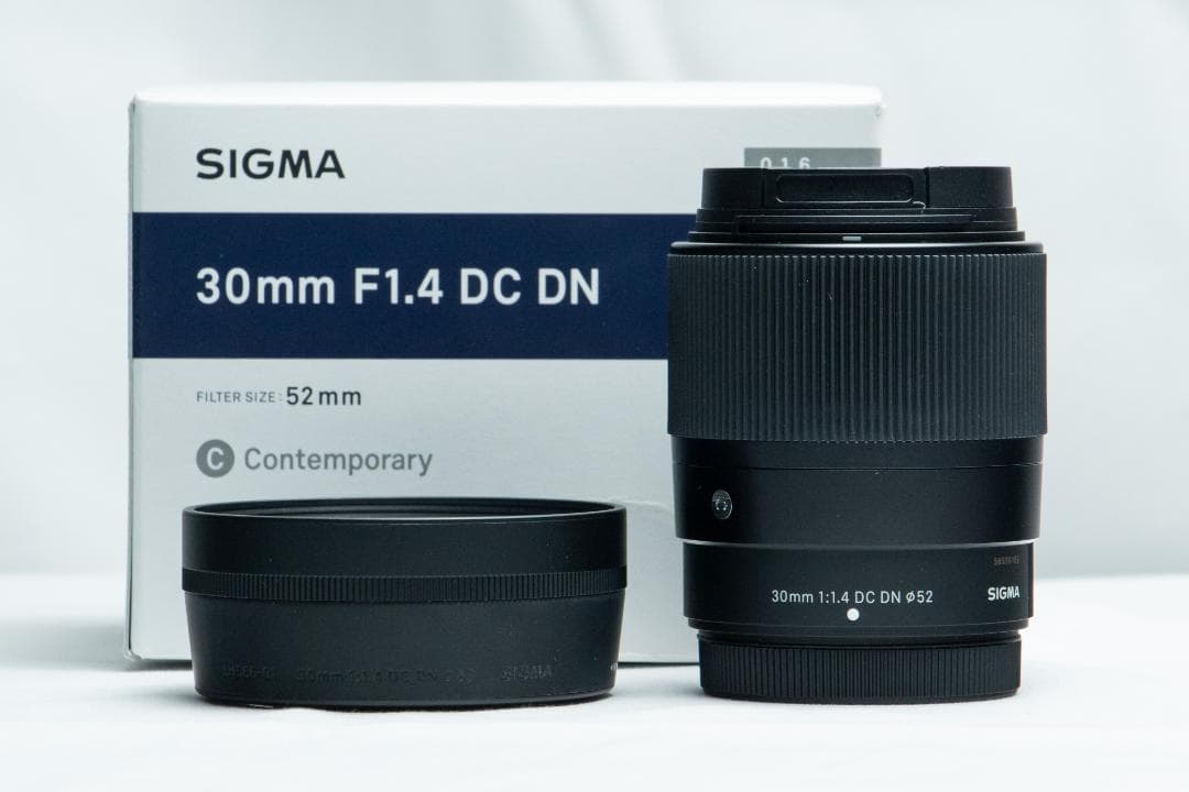 Sigma Lens (Single Focus) F1.4 Dc Dn Fuji X