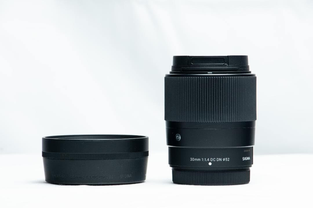 Sigma Lens (Single Focus) F1.4 Dc Dn Fuji X