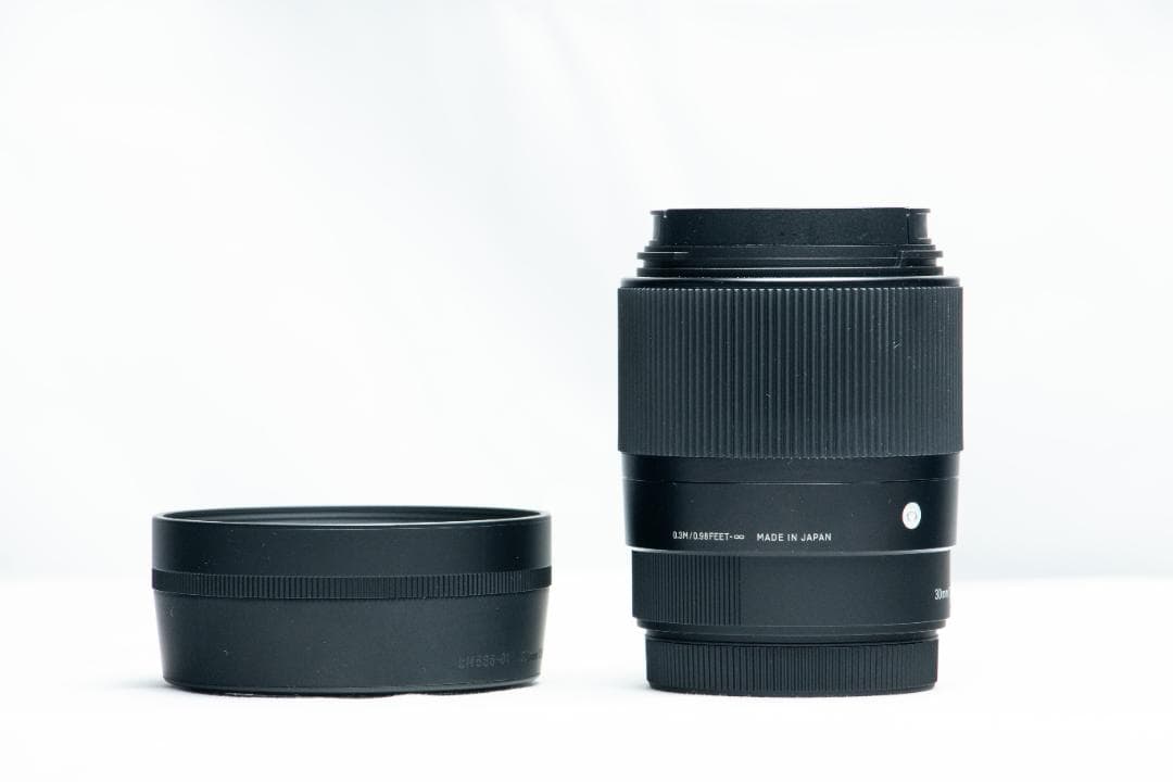 Sigma Lens (Single Focus) F1.4 Dc Dn Fuji X