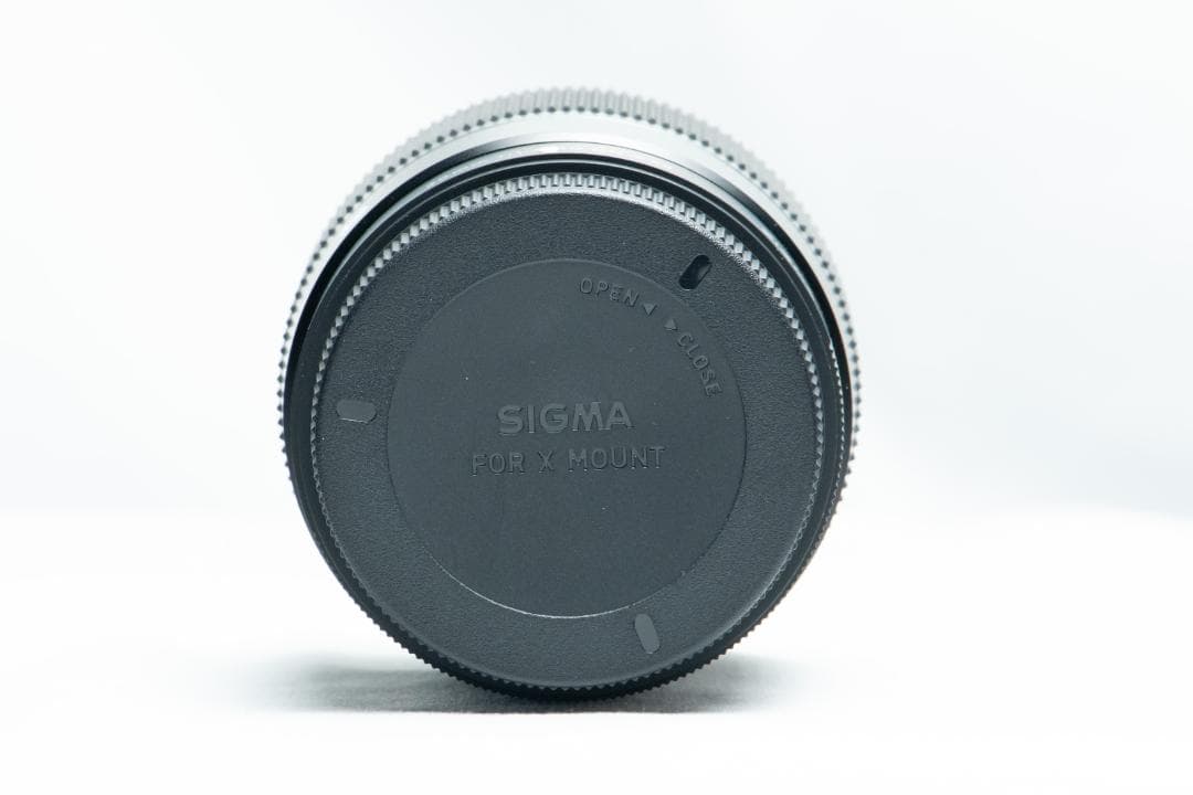 Sigma Lens (Single Focus) F1.4 Dc Dn Fuji X