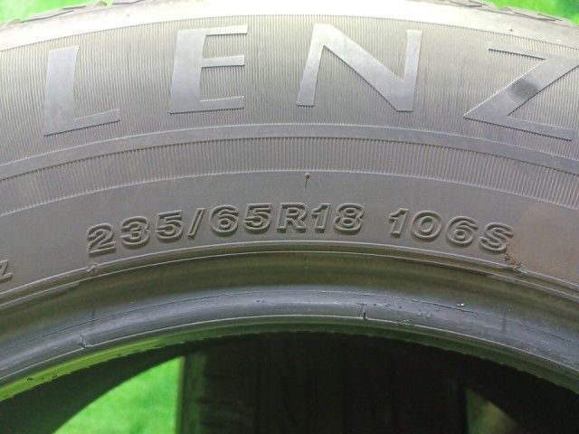 18 Inches Bridgestone Lx100 235/65R18 4 2 5