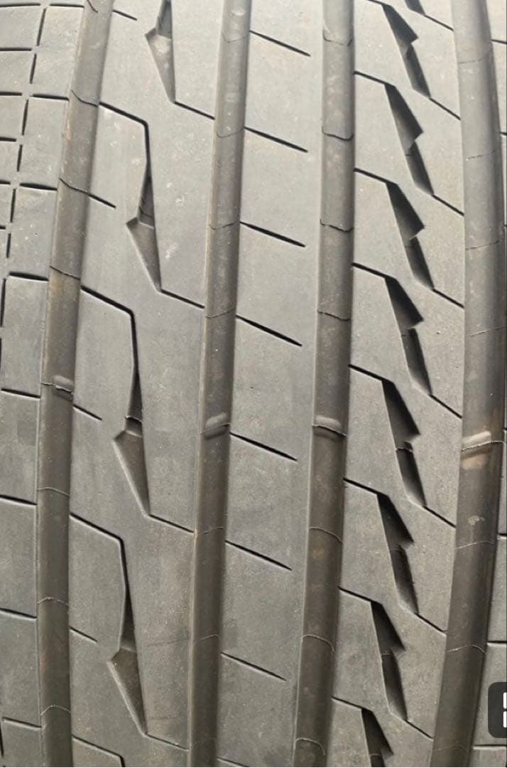 Bridgestone 18-Inch Arenza Lx100