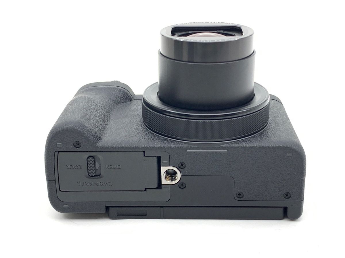 Compact Digital Camera Powershot V1