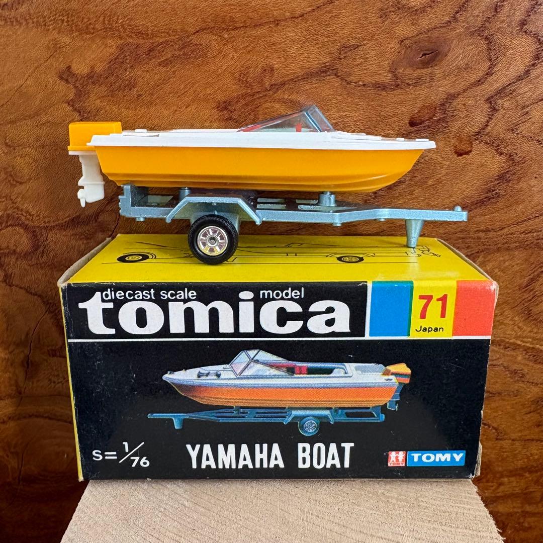 Tomica 1/76