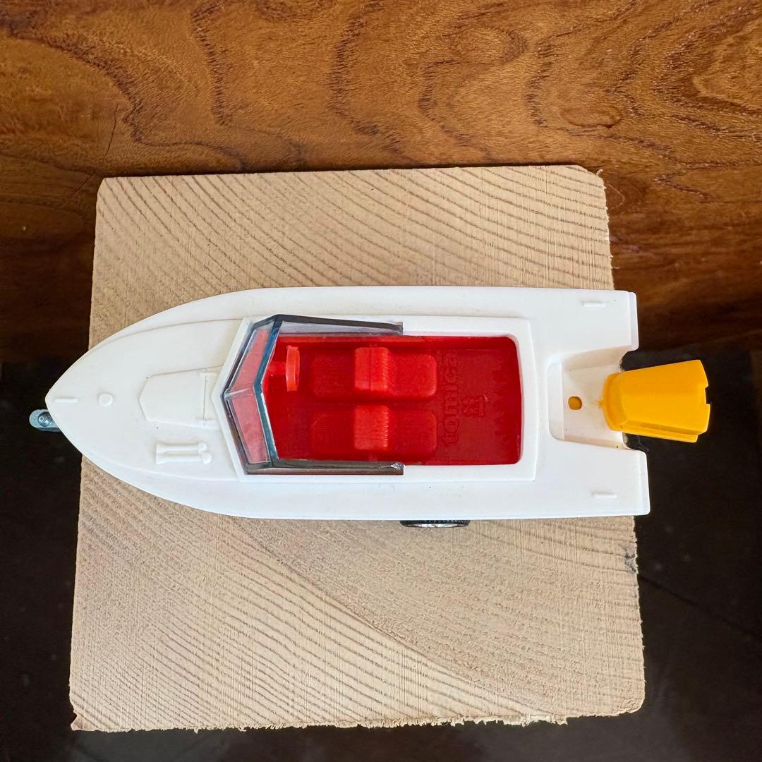 Tomica 1/76