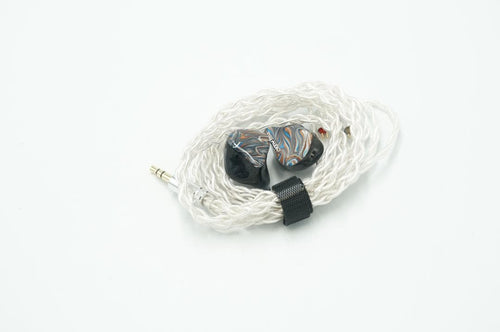 Recableable Earphones Thieaudio Legacy 4