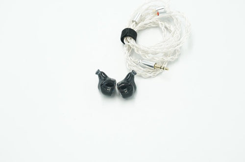 Recableable Earphones Thieaudio Legacy 4