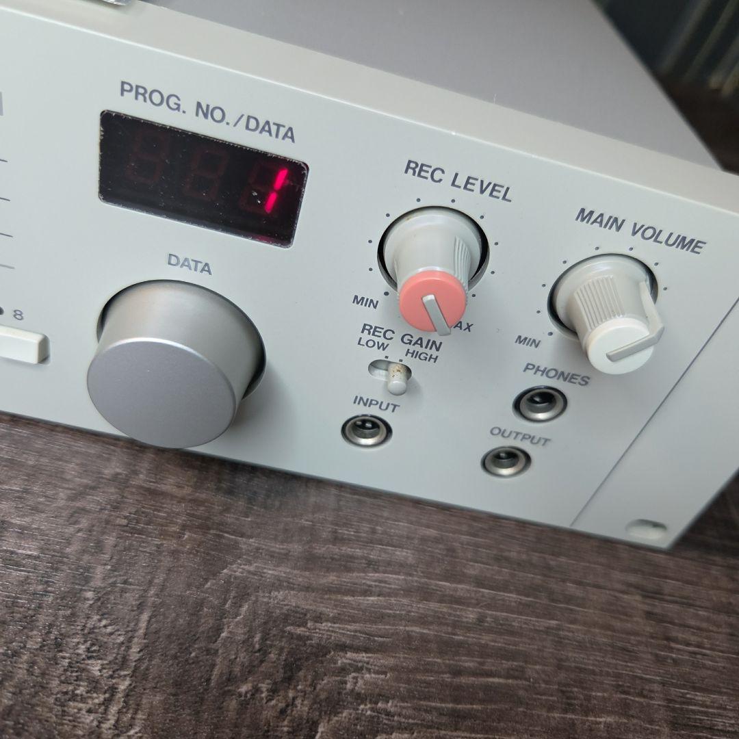 Akai Professional Samplers S01