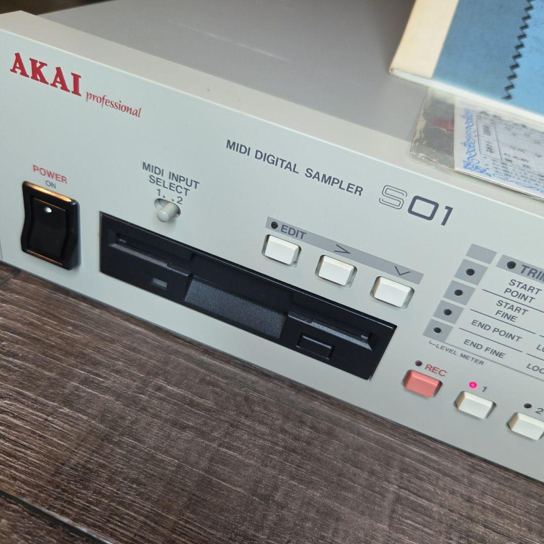 Akai Professional Samplers S01
