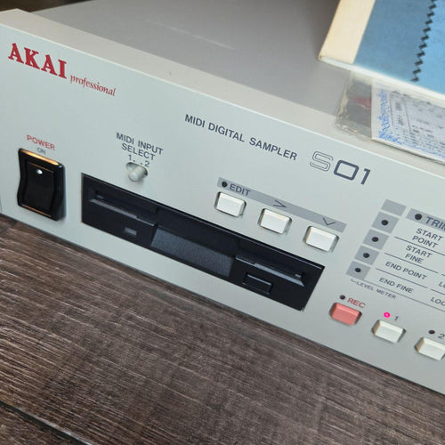 Akai Professional Samplers S01