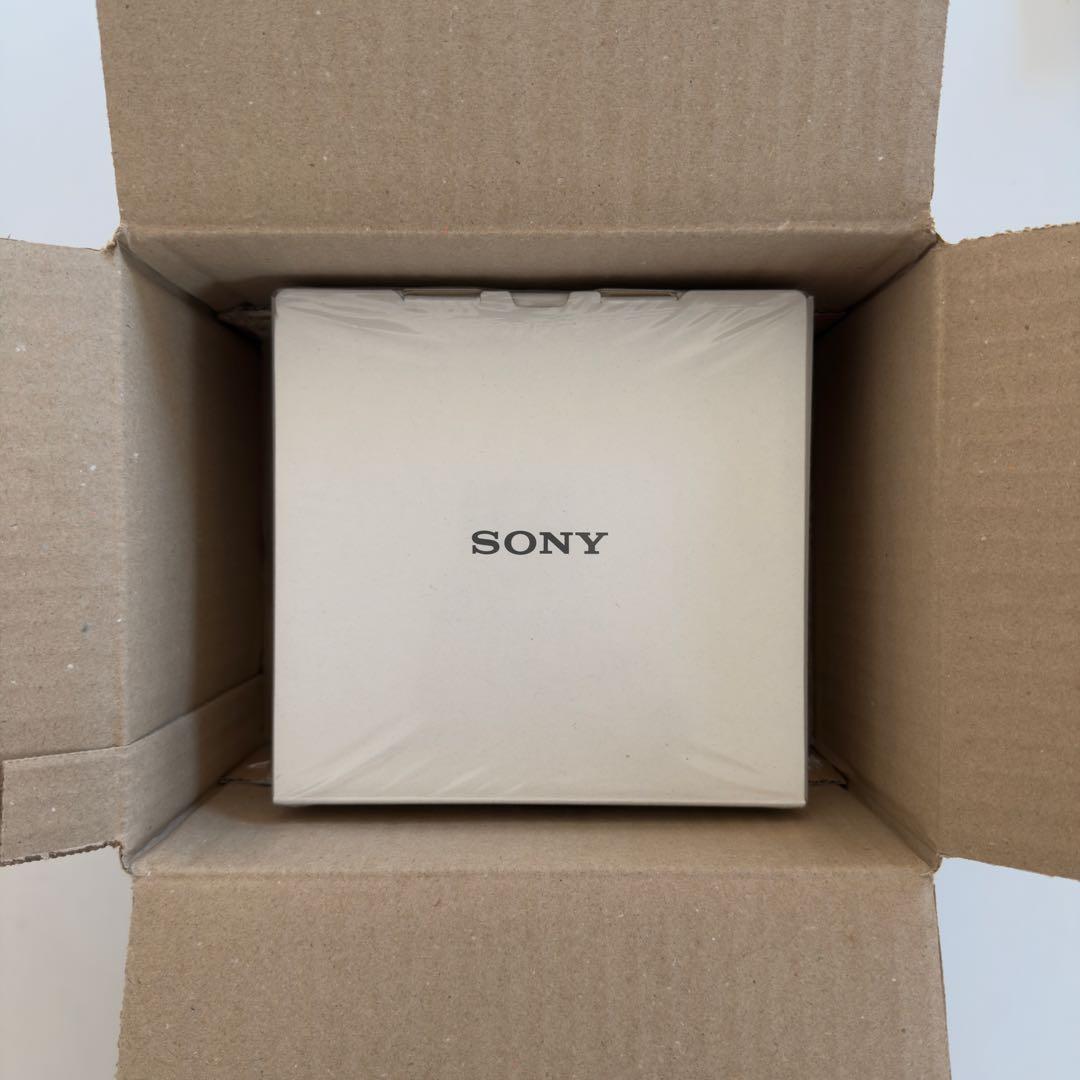 Sony Mirrorless Interchangeable Lens Cameras 7V Ilce-7M5