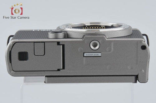 Panasonic Mirrorless Interchangeable Lips Lumix Dc-S9