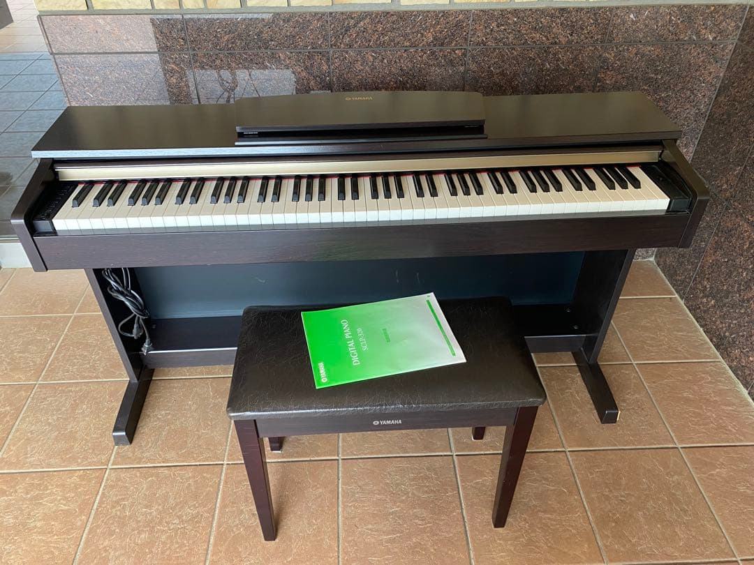 Yamaha Keyboard Electronic Piano 88