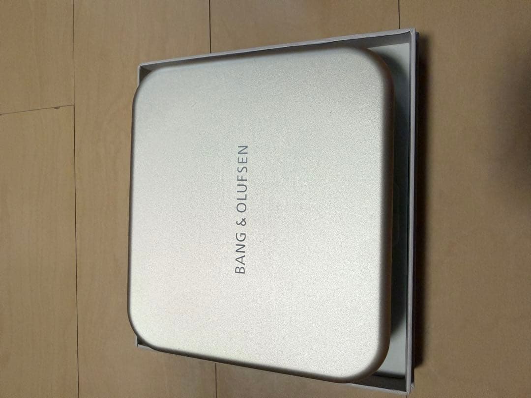 Bang Olufsen Wireless Headphones Beoplay H95 Gold Tone