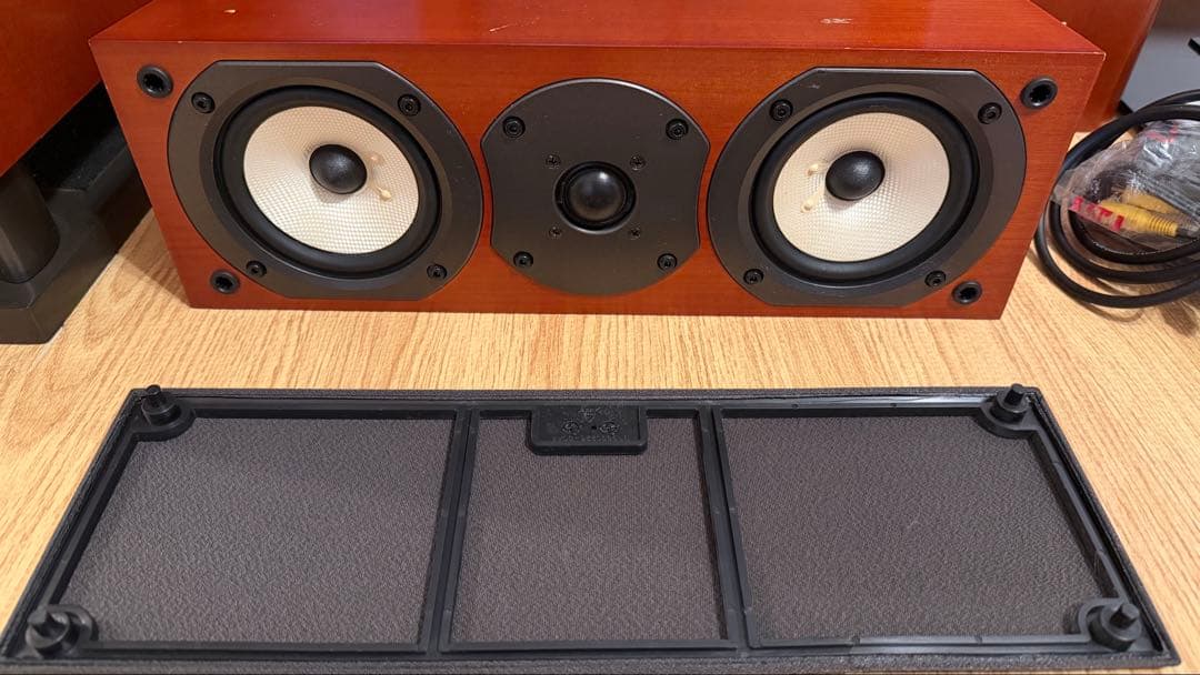 Onkyo Center Speakers D-207C