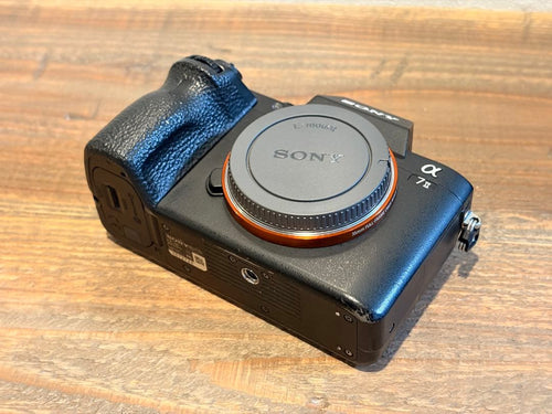 Sony Mirrorless Interchangeable Lens Cameras 7Ii