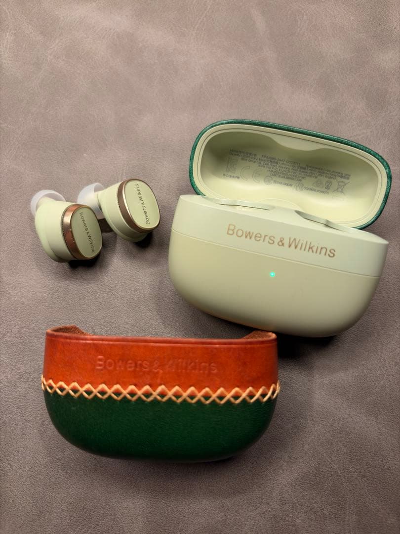 Bowers Wilkins Wireless Earphones Pi8