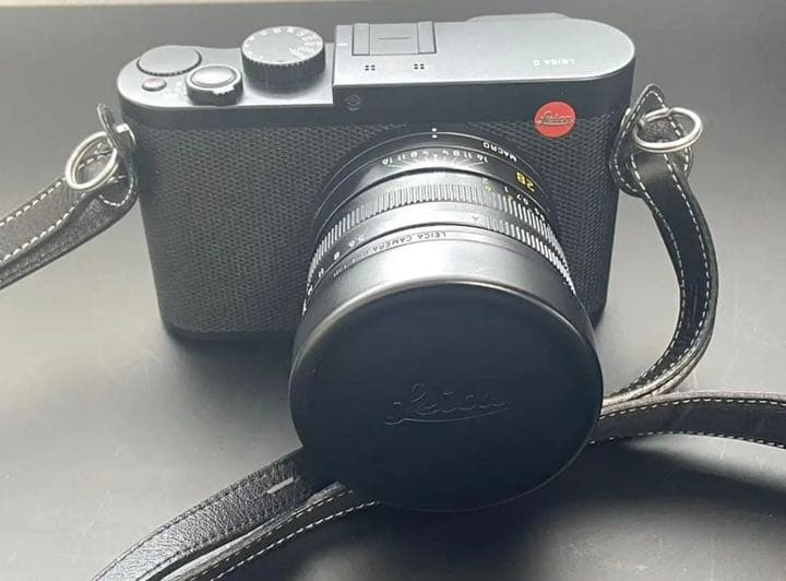 Leica Compact Digital Camera Q116