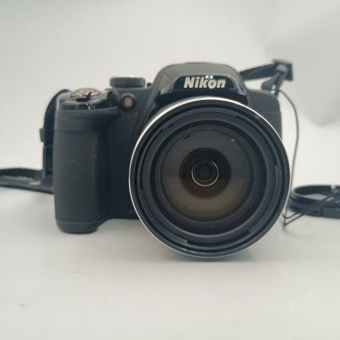 Nikon Compact Digital Camera Coolpix P520 Black