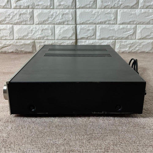 Luxman Integrated Amplifiers L-1