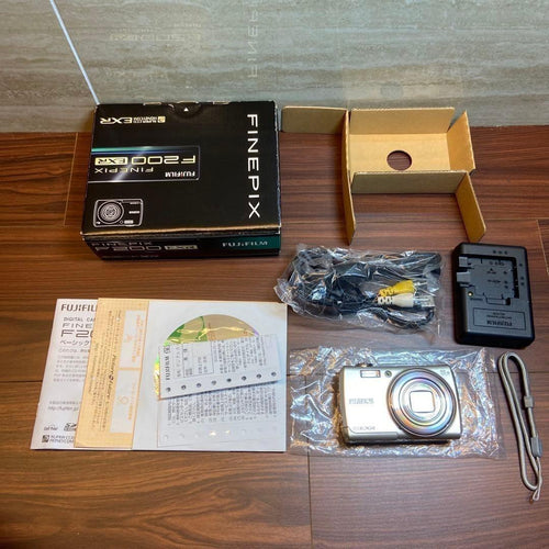 Fujifilm Compact Digital Camera Finepix F200 Exr 4641