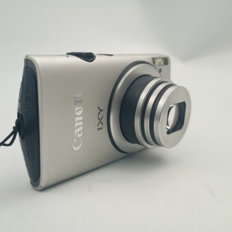 Canon Compact Digital Camera Ixy 600F Silver