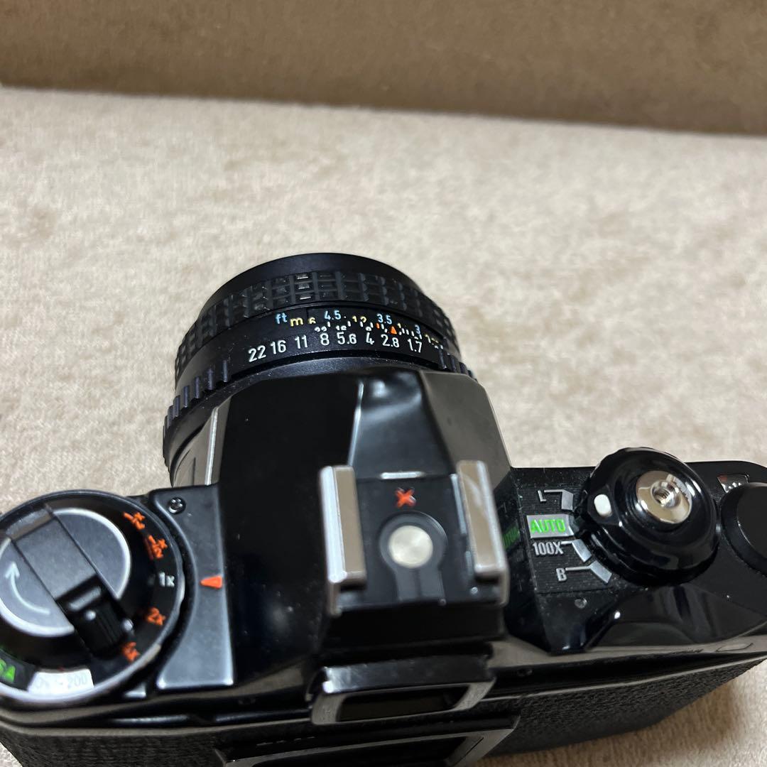 Pentax Slr Cameras (Film) Me M 1:1.7
