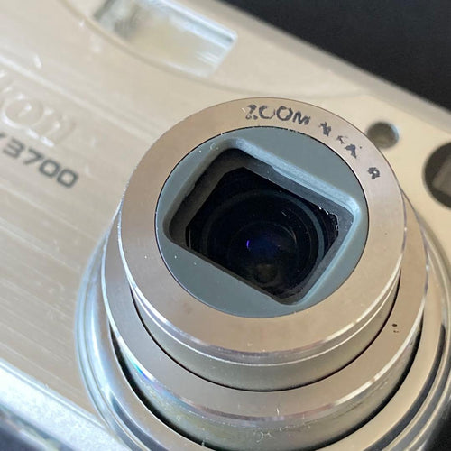 Nikon Compact Digital Camera Coolpix3700 Ccd