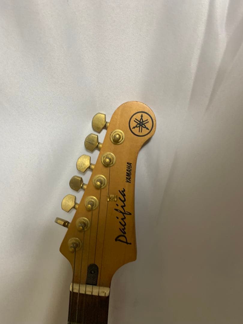 Yamaha Electric Guitars Pacifica 302S